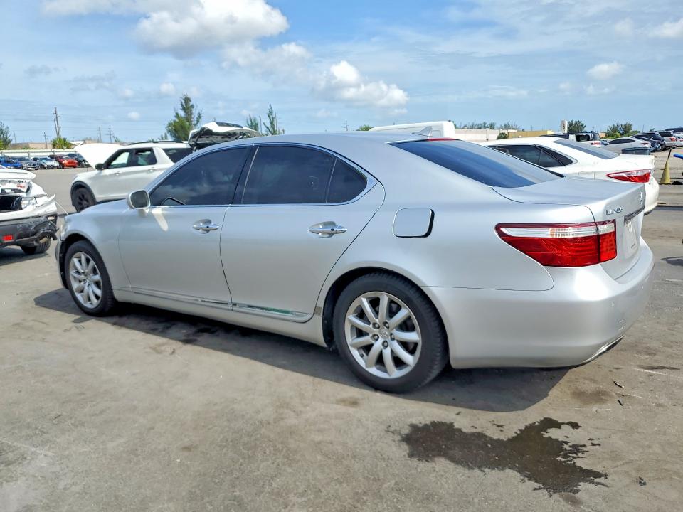 52946056 :رقم المزاد ، JTHBL46FX75042772 vin ، 2007 Lexus Ls مزاد بيع