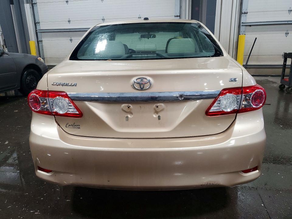 55539936 :رقم المزاد ، 2T1BU4EE1BC747544 vin ، 2011 Toyota Corolla مزاد بيع