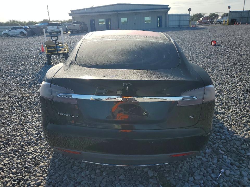 54707906 :رقم المزاد ، 5YJSA1H17EFP64297 vin ، 2014 Tesla Model S مزاد بيع