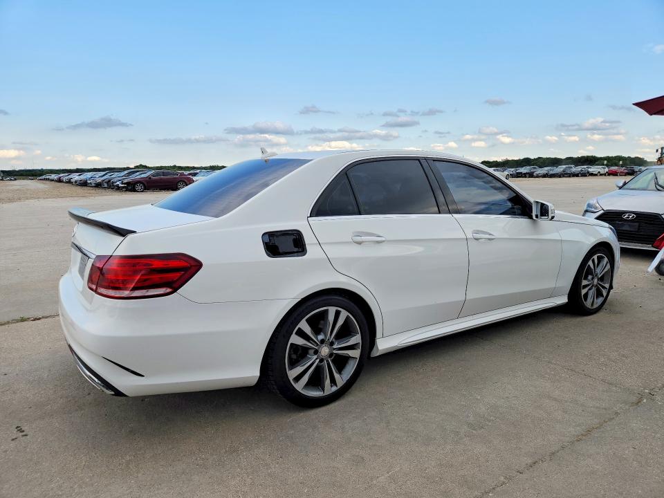 54686806 :رقم المزاد ، WDDHF5KB8FB084813 vin ، 2015 Mercedes-benz E مزاد بيع