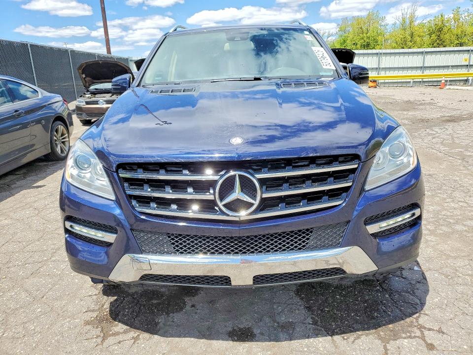 2015 Mercedes-benz Ml მანქანა იყიდება აუქციონზე, vin: 4JGDA5HB9FA593776, აუქციონის ნომერი: 53796426