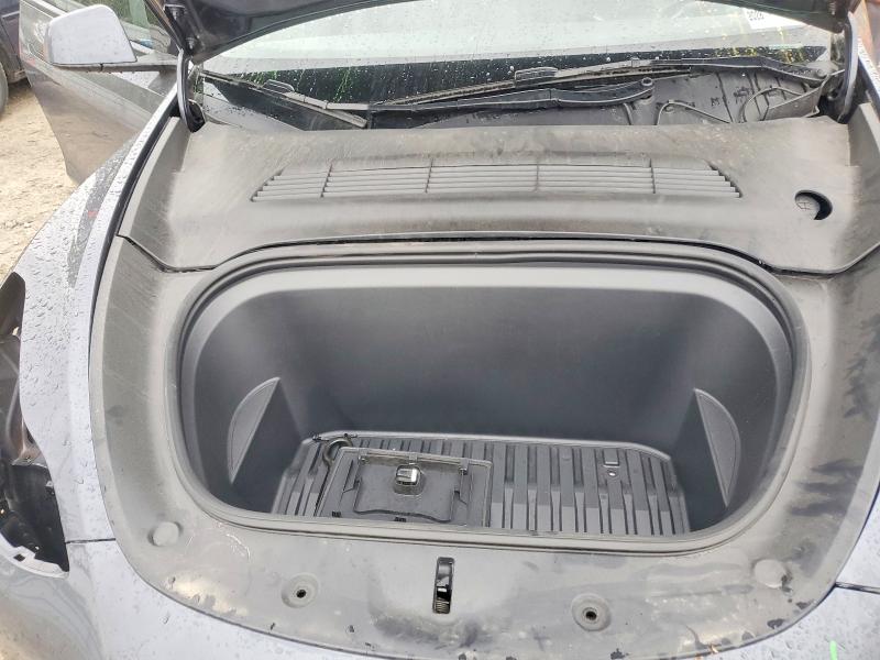 2023 Tesla Model Y მანქანა იყიდება აუქციონზე, vin: 7SAYGDEE8PF833957, აუქციონის ნომერი: 51466696
