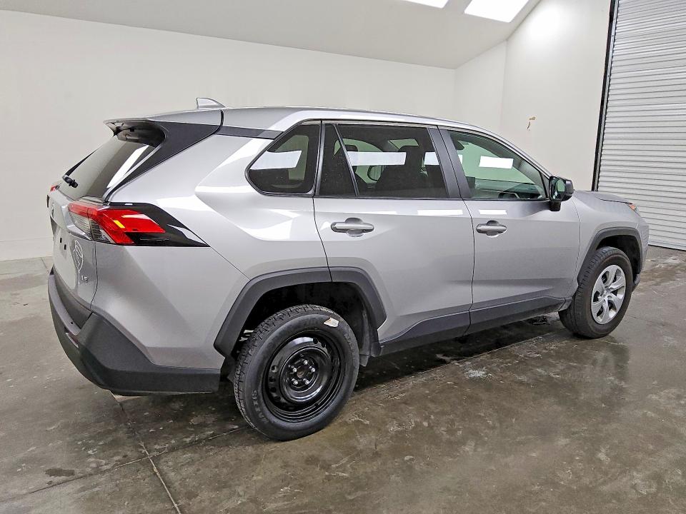 54108696 :رقم المزاد ، 2T3H1RFV3NC210703 vin ، 2022 Toyota Rav4 مزاد بيع