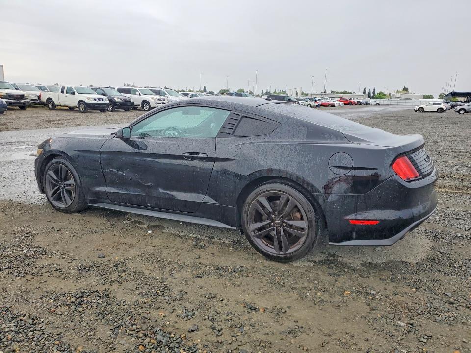 52396246 :رقم المزاد ، 1FA6P8TH6F5311732 vin ، 2015 Ford Mustang مزاد بيع