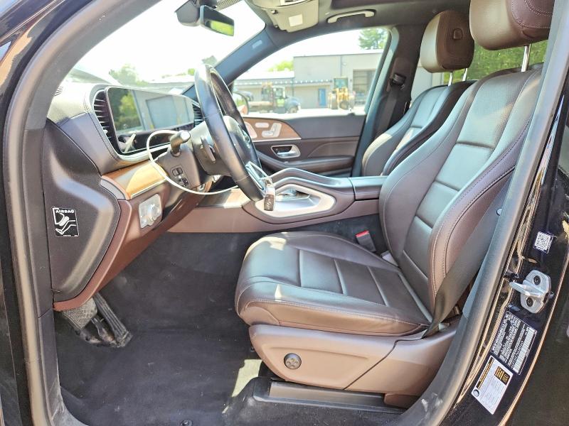53319096 :رقم المزاد ، 4JGFF5KE7NA585669 vin ، 2022 Mercedes-benz Gls مزاد بيع