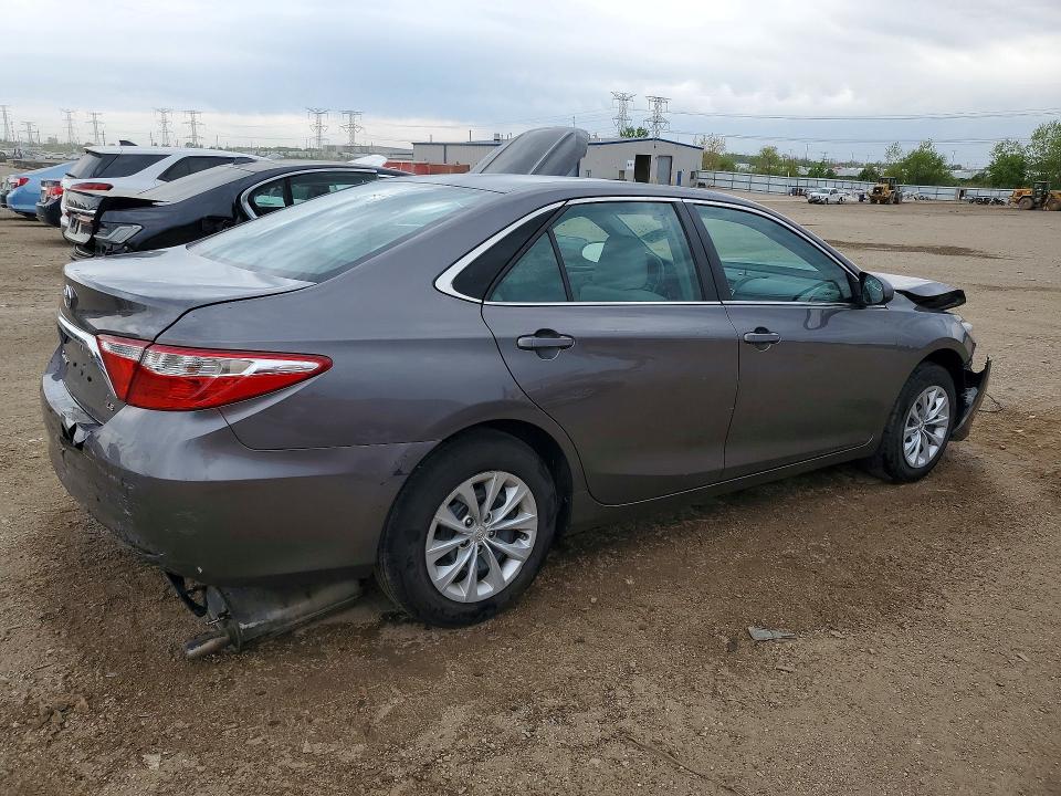 53364576 :رقم المزاد ، 4T1BF1FK8HU792436 vin ، 2017 Toyota Camry مزاد بيع