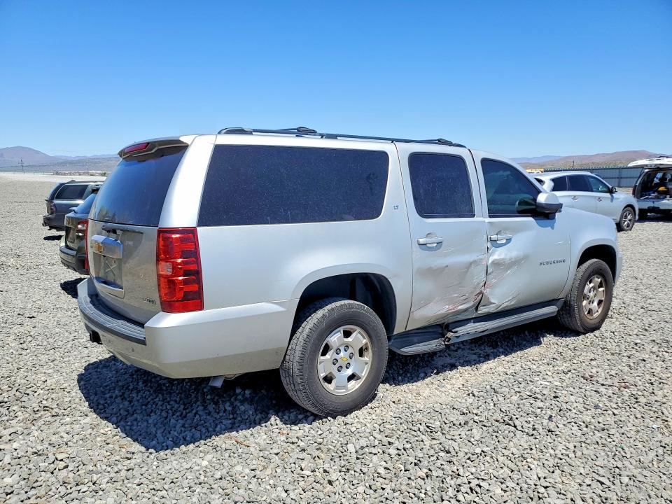 Продаж на аукціоні авто 2011 Chevrolet Suburban, vin: 1GNSKJE37BR262728, номер лоту: 53658196