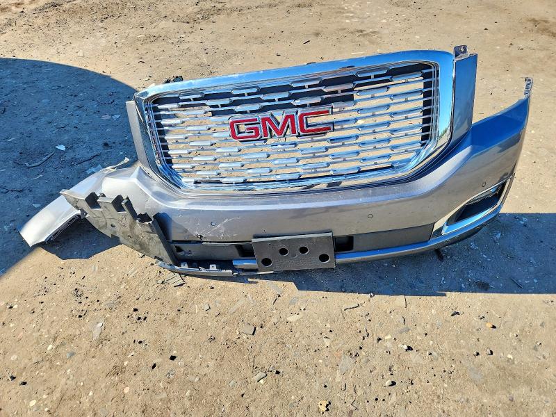 55304686 :رقم المزاد ، 1GKS2HKJXKR113271 vin ، 2019 Gmc Yukon Xl مزاد بيع