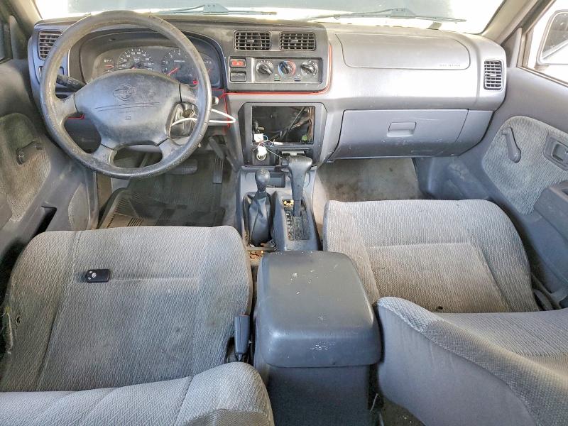 Auction sale of the 2000 Nissan Frontier, vin: 1N6ED27Y4YC369646, lot number: 55531466