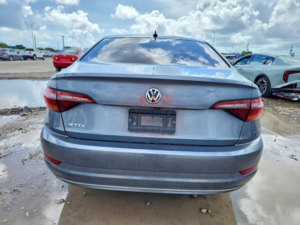 Продажа на аукционе авто 2019 Volkswagen Jetta, vin: 3VWCB7BU2KM141083, номер лота: 53972256