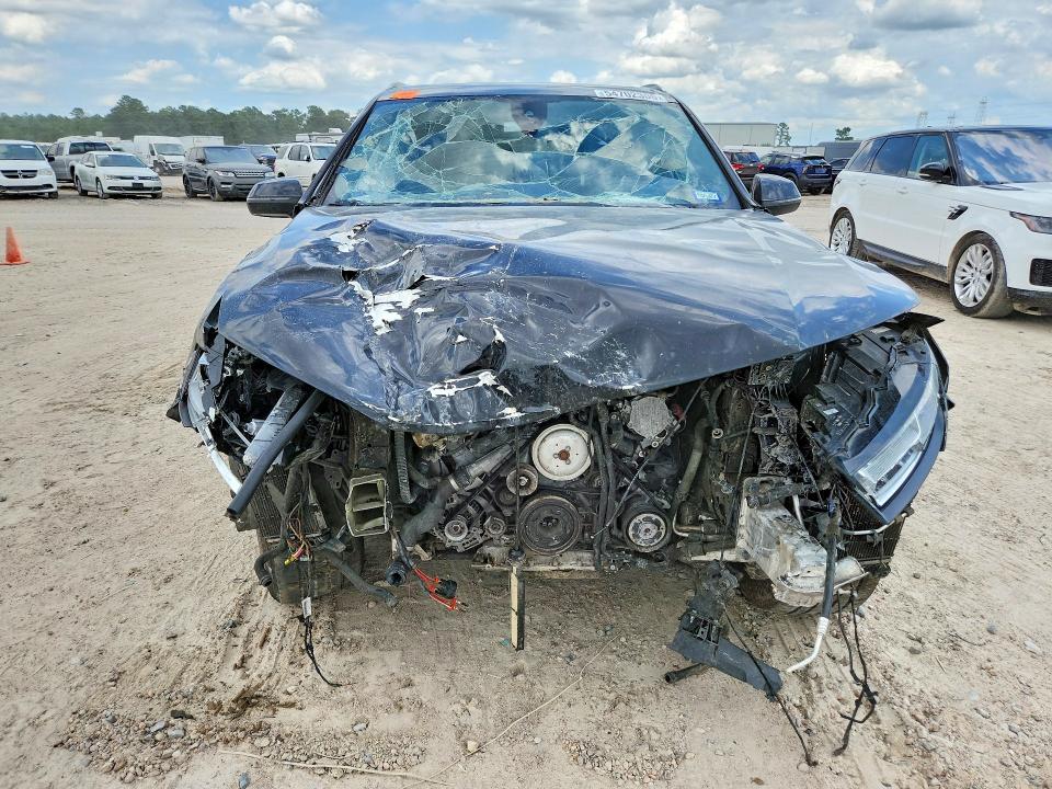 Продажа на аукционе авто 2018 Audi Q7, vin: WA1VAAF77JD032994, номер лота: 54702306