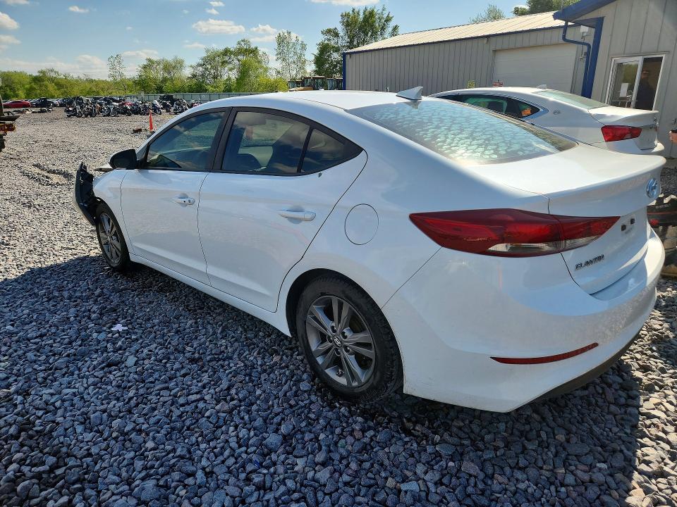 2017 Hyundai Elantra მანქანა იყიდება აუქციონზე, vin: 5NPD84LF2HH063214, აუქციონის ნომერი: 52383326