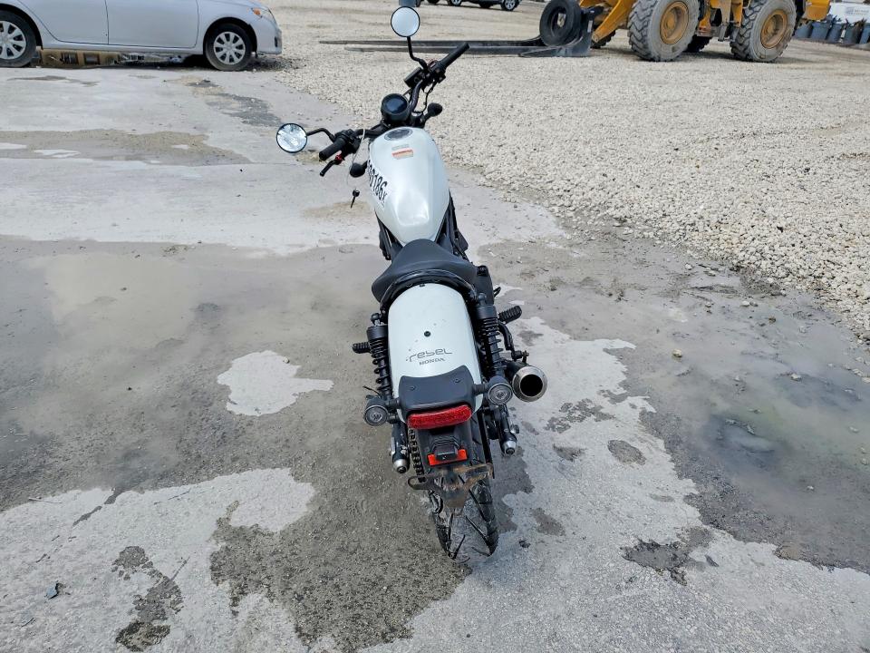 55300186 :رقم المزاد ، MLHPC565XM5401227 vin ، 2021 Honda Cmx500 مزاد بيع