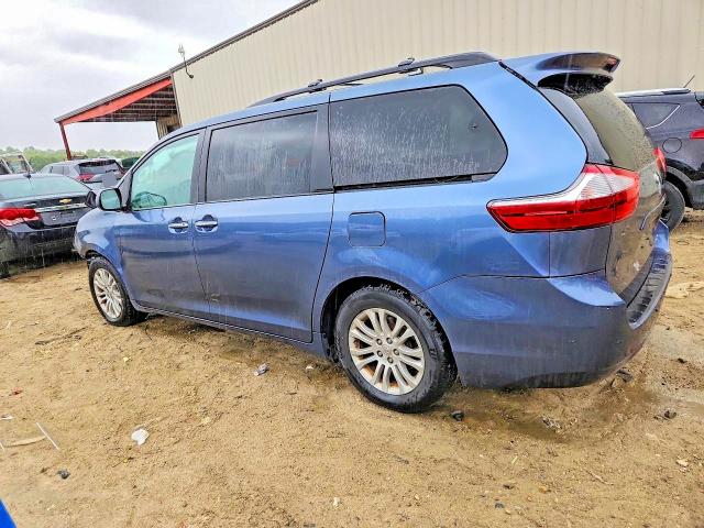 52701356 :رقم المزاد ، 5TDYK3DC0FS584117 vin ، 2015 Toyota Sienna مزاد بيع