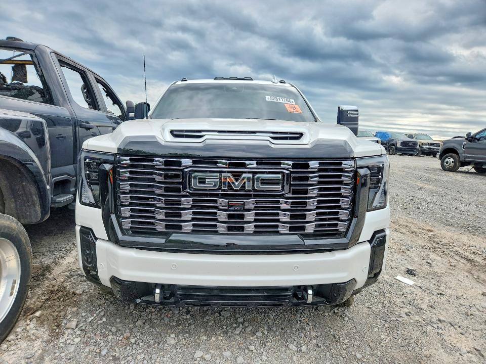 2025 Gmc Sierra მანქანა იყიდება აუქციონზე, vin: 1GT4UXEY2SF235934, აუქციონის ნომერი: 52811766