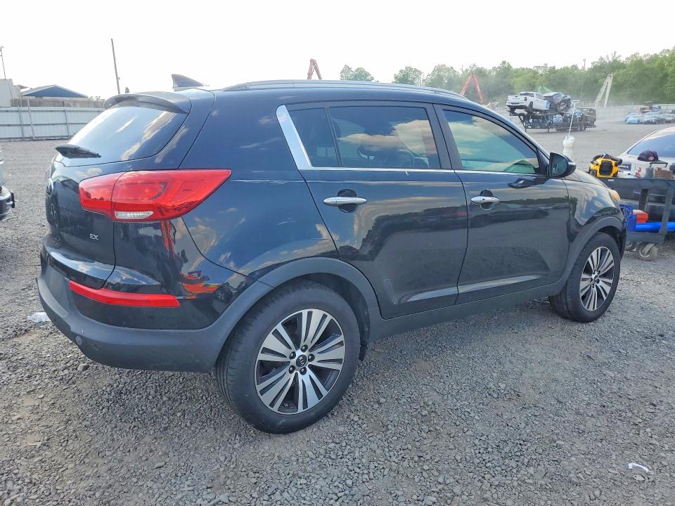 Продаж на аукціоні авто 2015 Kia Sportage, vin: KNDPC3AC5F7765429, номер лоту: 53616806