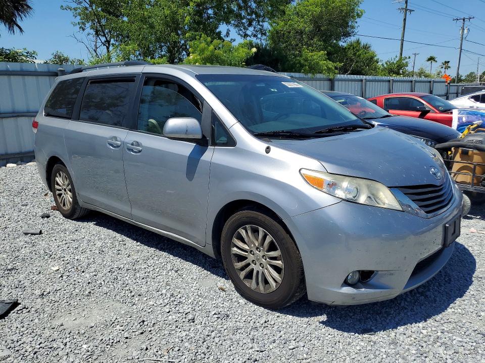 53377926 :رقم المزاد ، 5TDYK3DC3CS201055 vin ، 2012 Toyota Sienna مزاد بيع