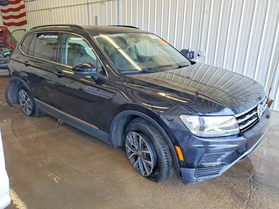 53319506 :رقم المزاد ، 3VV2B7AX2LM071517 vin ، 2020 Volkswagen Tiguan مزاد بيع