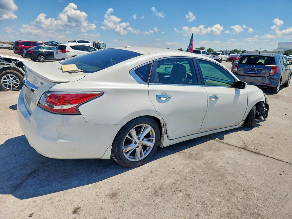 Продажа на аукционе авто 2015 Nissan Altima, vin: 1N4AL3APXFC108910, номер лота: 52546816