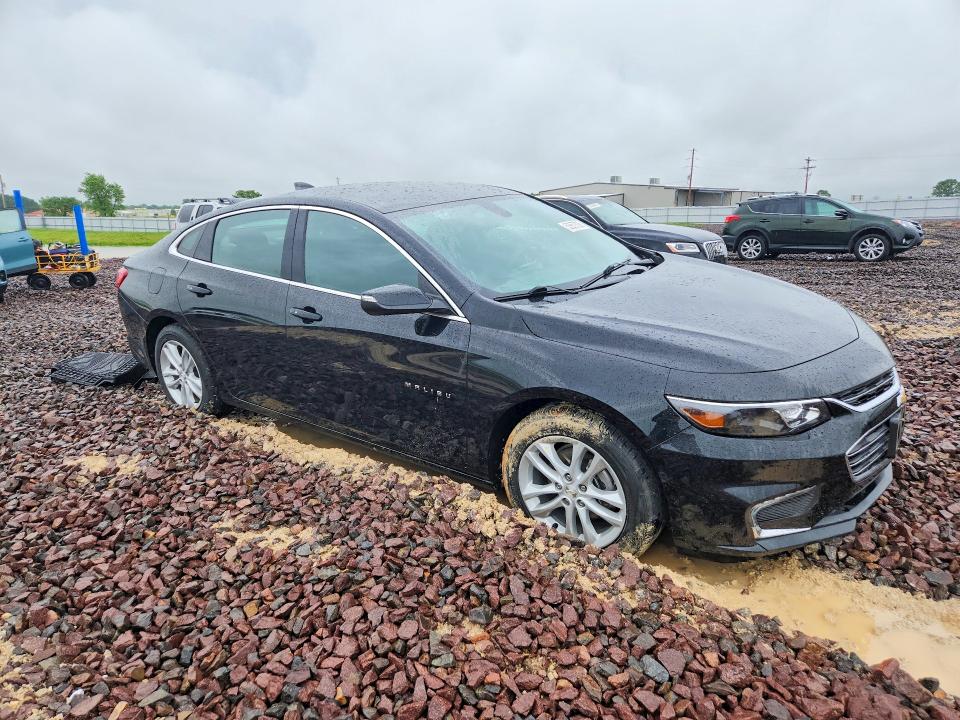 Продаж на аукціоні авто 2018 Chevrolet Malibu, vin: 1G1ZD5ST2JF181593, номер лоту: 53557526