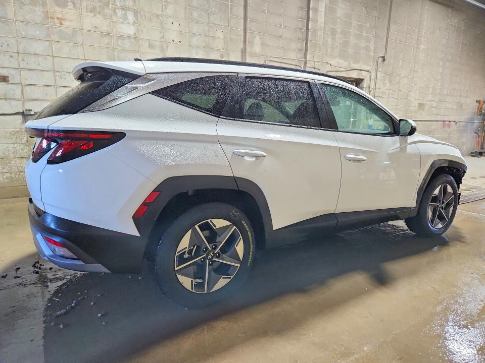 2025 Hyundai Tucson მანქანა იყიდება აუქციონზე, vin: 5NMJB3DE4SH560371, აუქციონის ნომერი: 53975886