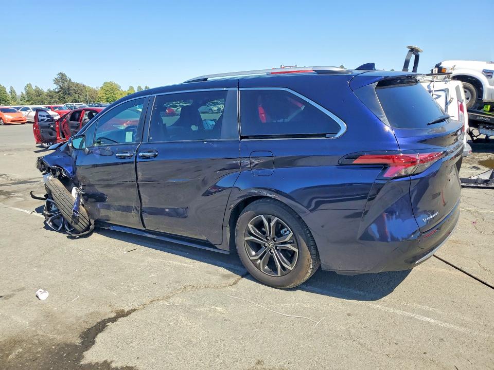Продажа на аукционе авто 2025 Toyota Sienna, vin: 5TDESKFC3SS226580, номер лота: 54098556
