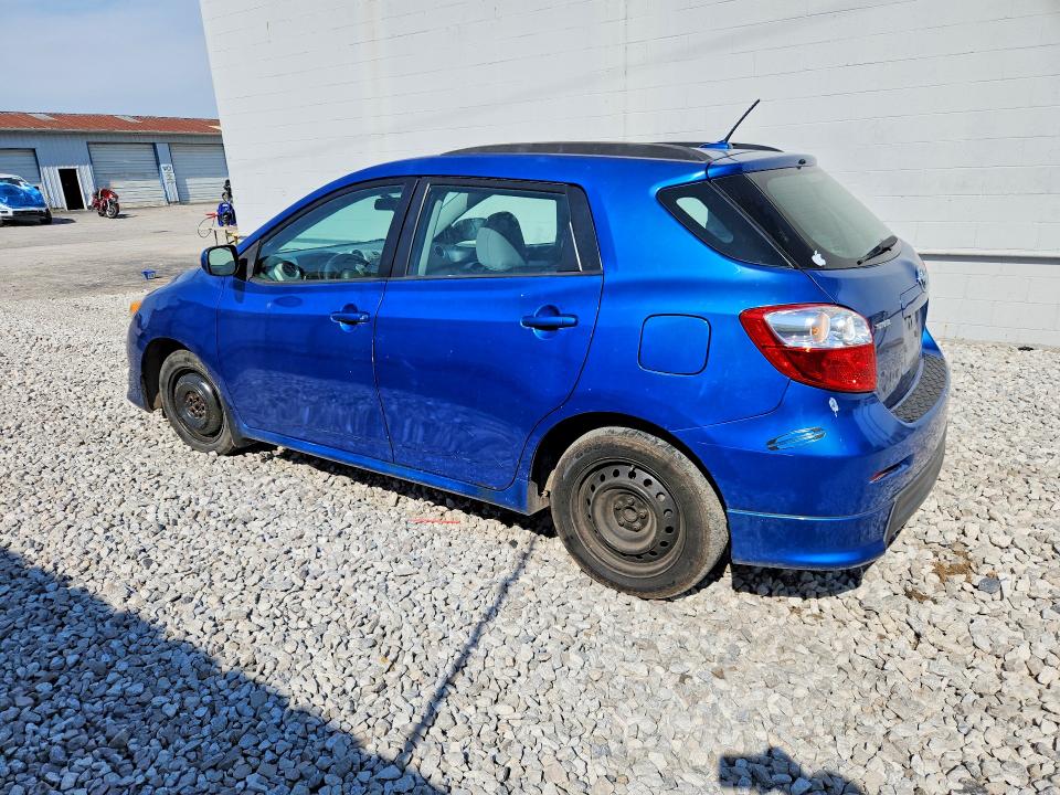 53327336 :رقم المزاد ، 2T1KU4EE4AC313567 vin ، 2010 Toyota Matrix مزاد بيع