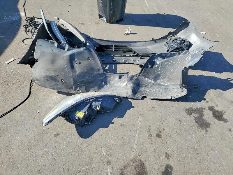 2011 Hyundai Genesis მანქანა იყიდება აუქციონზე, vin: KMHGC4DE2BU142957, აუქციონის ნომერი: 53792176