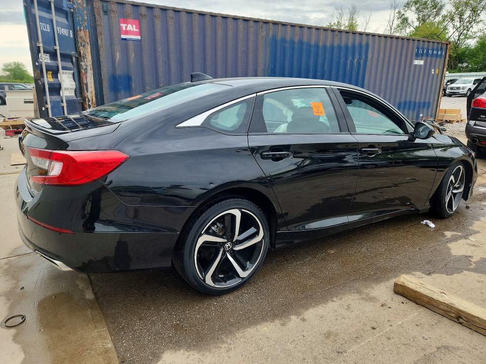 54637536 :رقم المزاد ، 1HGCV1F35NA101866 vin ، 2022 Honda Accord مزاد بيع