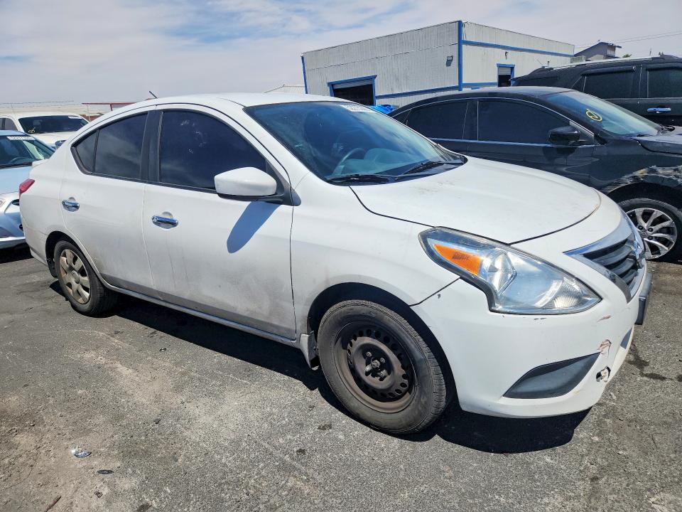 Aukcja sprzedaży 2015 Nissan Versa, vin: 3N1CN7APXFL886118, numer aukcji: 52275296