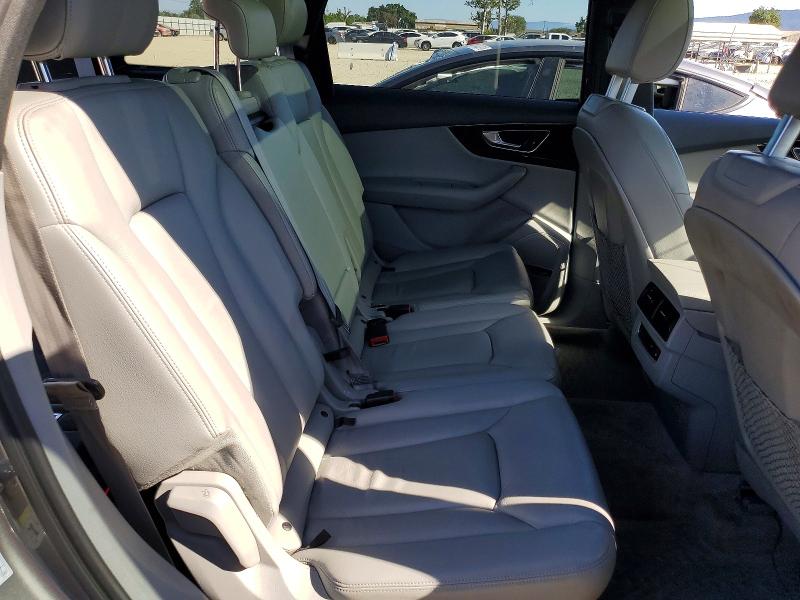 Продажа на аукционе авто 2017 Audi Q7, vin: WA1LAAF75HD054820, номер лота: 52552236
