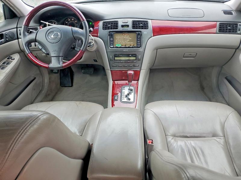 51404146 :رقم المزاد ، JTHBF30G720082882 vin ، 2002 Lexus Es مزاد بيع