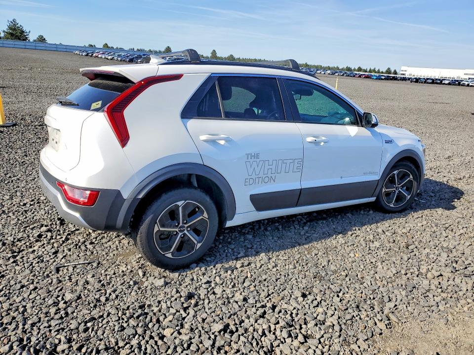 54155476 :رقم المزاد ، KNDCR3LE9P5058407 vin ، 2023 Kia Niro مزاد بيع