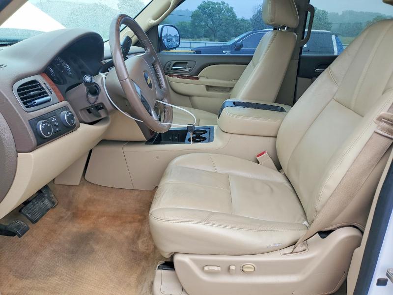 2013 Chevrolet Tahoe მანქანა იყიდება აუქციონზე, vin: 1GNSKBE02DR203732, აუქციონის ნომერი: 52251686