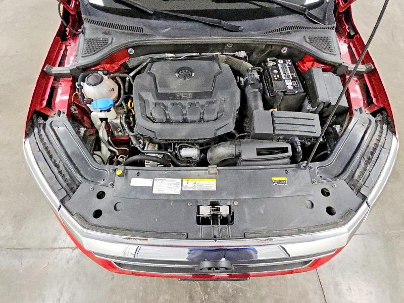 54115156 :رقم المزاد ، 1VWSA7A32MC018802 vin ، 2021 Volkswagen Passat مزاد بيع