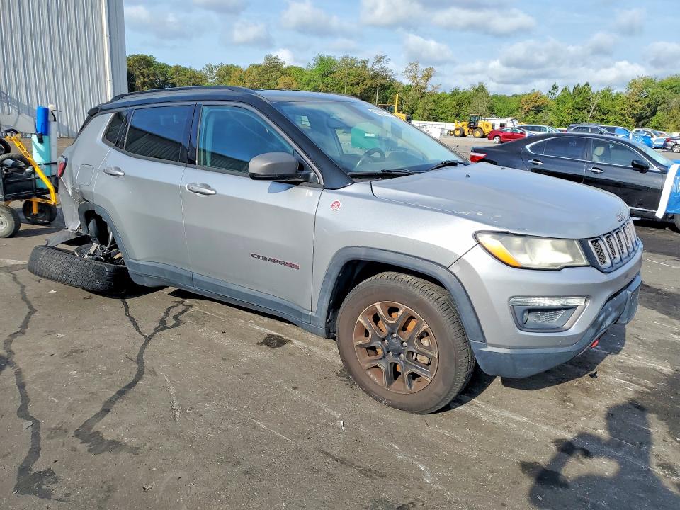 54503656 :رقم المزاد ، 3C4NJDDB9KT785565 vin ، 2019 Jeep Compass مزاد بيع