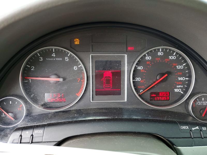 Продажа на аукционе авто 2002 Audi A4, vin: WAULC68E32A158611, номер лота: 52044706