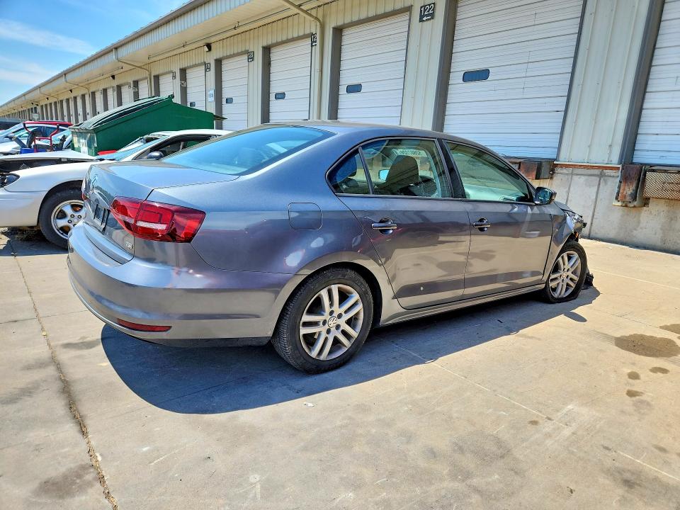 Продажа на аукционе авто 2018 Volkswagen Jetta, vin: 3VW2B7AJ8JM234028, номер лота: 52607826