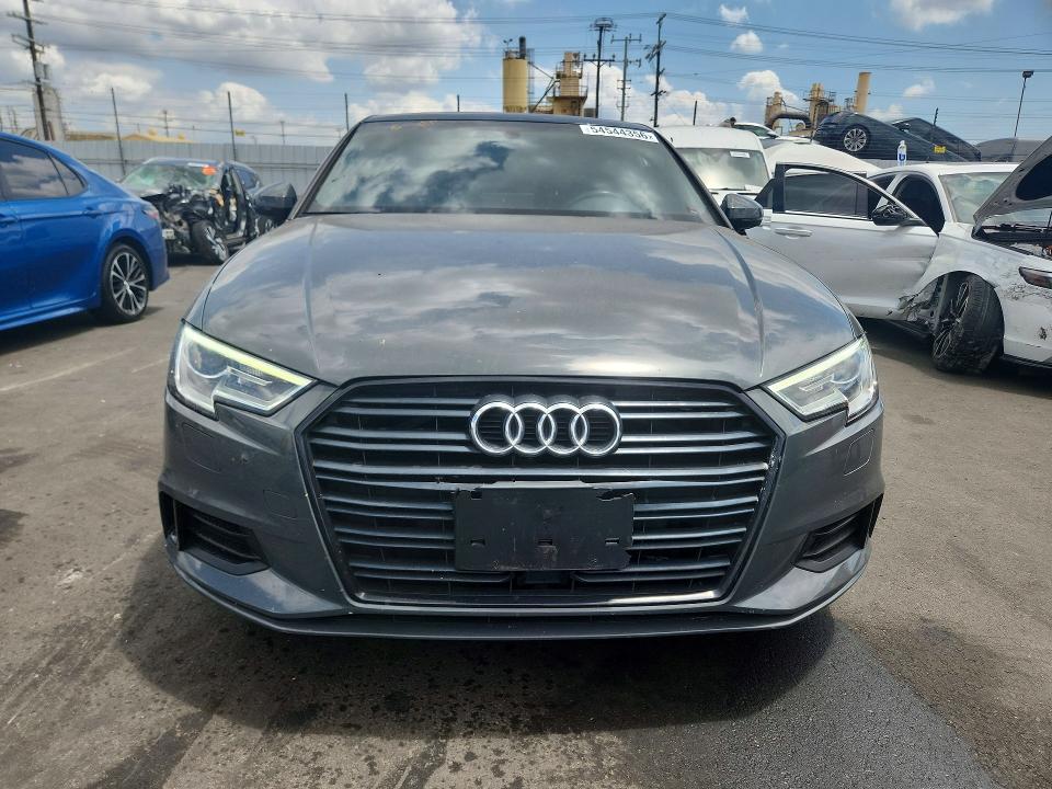 Продаж на аукціоні авто 2019 Audi A3, vin: WAUAUGFF2KA082093, номер лоту: 54544356