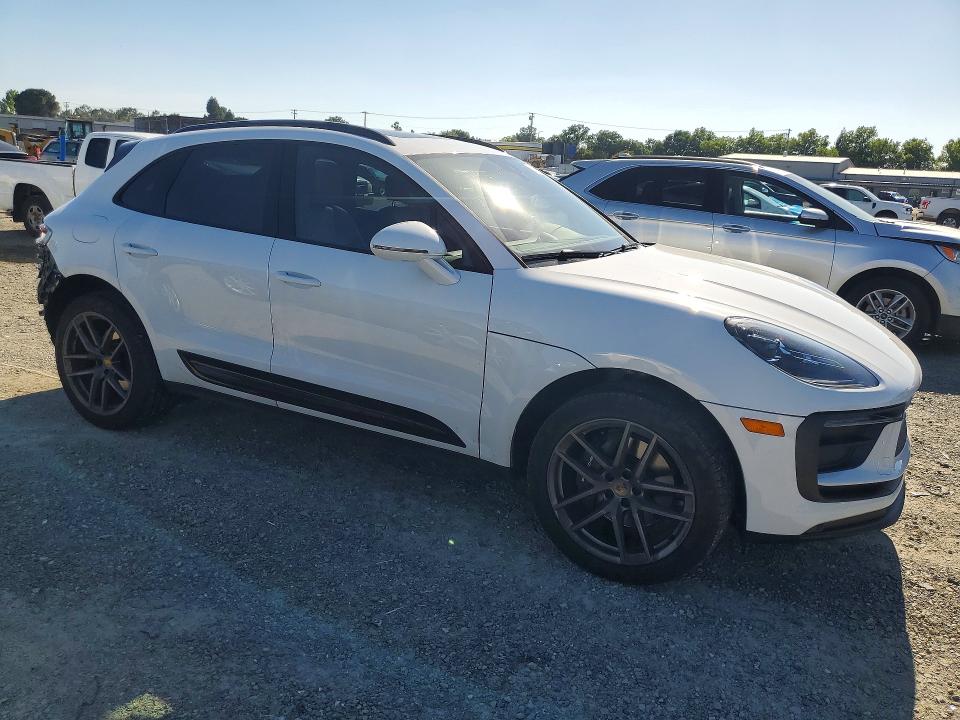 2024 Porsche Macan მანქანა იყიდება აუქციონზე, vin: WP1AA2A50RLB20401, აუქციონის ნომერი: 53101566