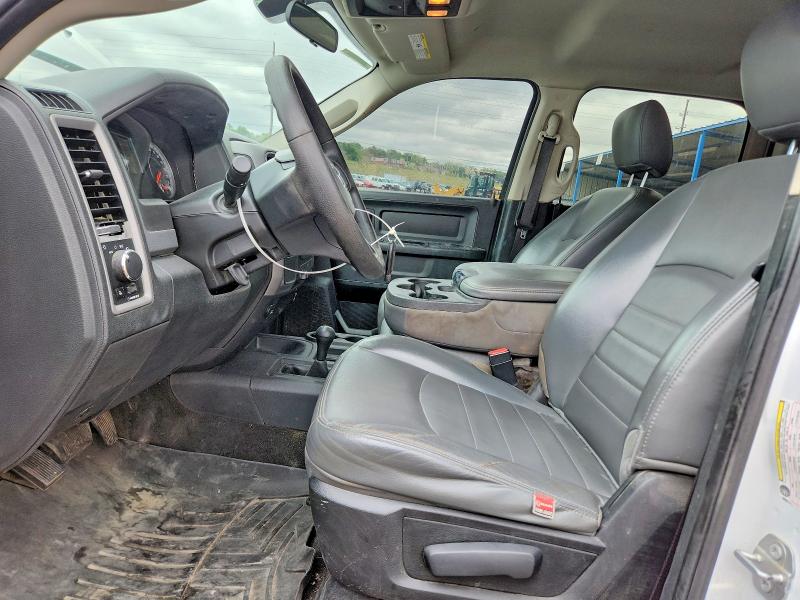 53824876 :رقم المزاد ، 3C6UR5CJ8HG663503 vin ، 2017 Ram 2500 مزاد بيع