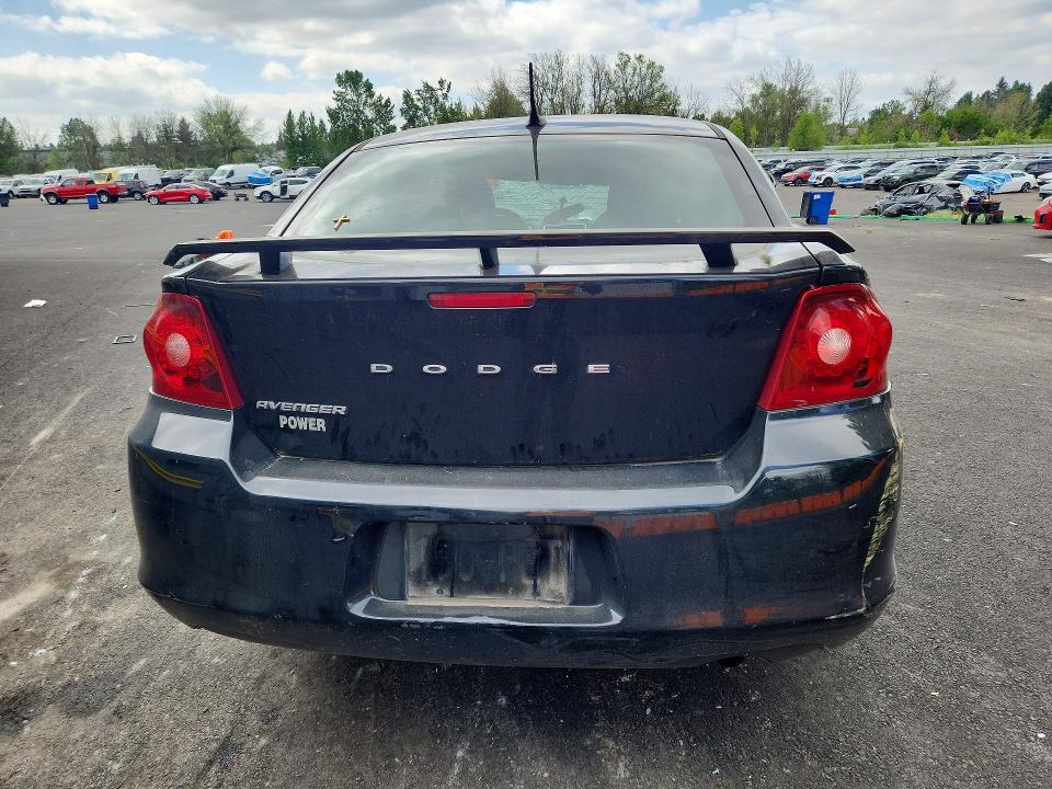 52742736 :رقم المزاد ، 1C3CDZAB5EN228404 vin ، 2014 Dodge Avenger مزاد بيع