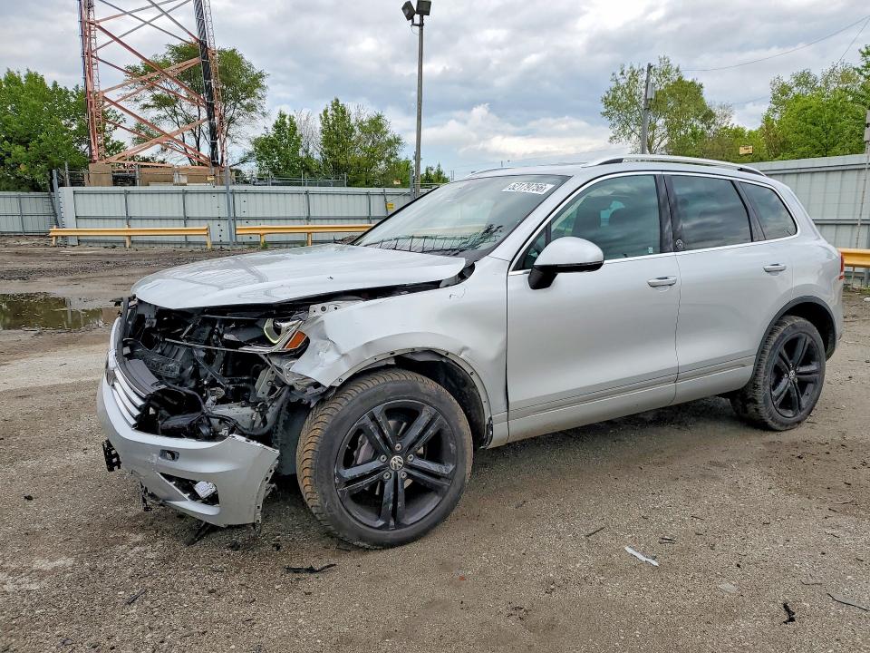 Aukcja sprzedaży 2017 Volkswagen Touareg, vin: WVGRF7BP1HD000646, numer aukcji: 52179756