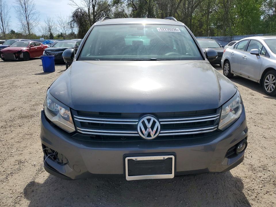 52230296 :رقم المزاد ، WVGJV7AX2FW578063 vin ، 2015 Volkswagen Tiguan مزاد بيع