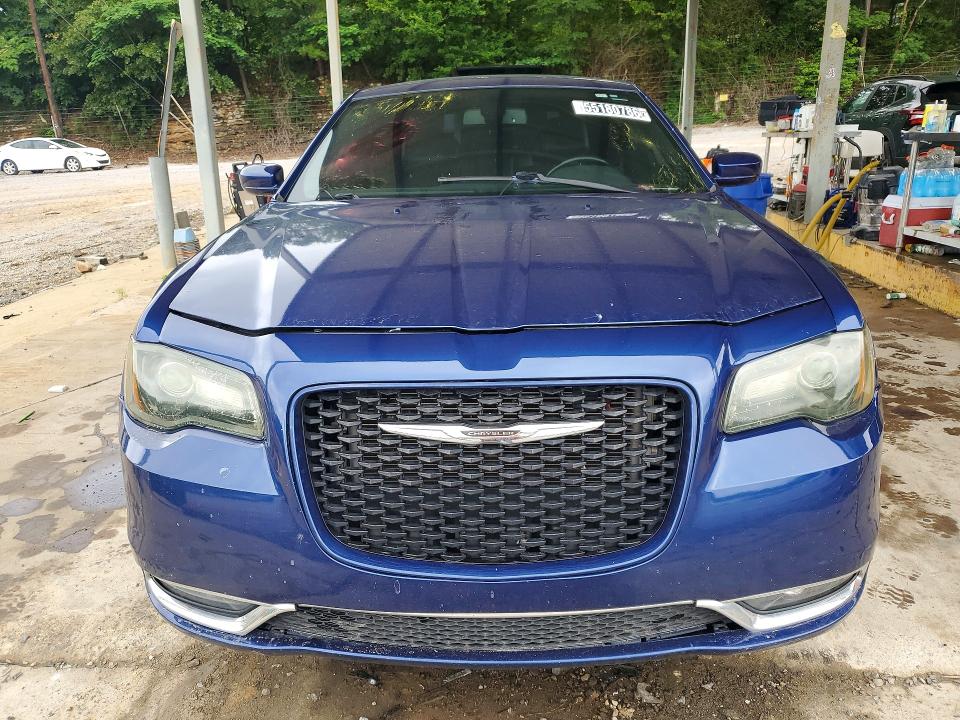 55180786 :رقم المزاد ، 2C3CCABG3KH559789 vin ، 2019 Chrysler 300 مزاد بيع