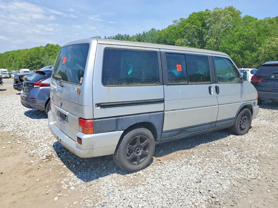 2001 Volkswagen Eurovan მანქანა იყიდება აუქციონზე, vin: WV2KB47021H154195, აუქციონის ნომერი: 54262786