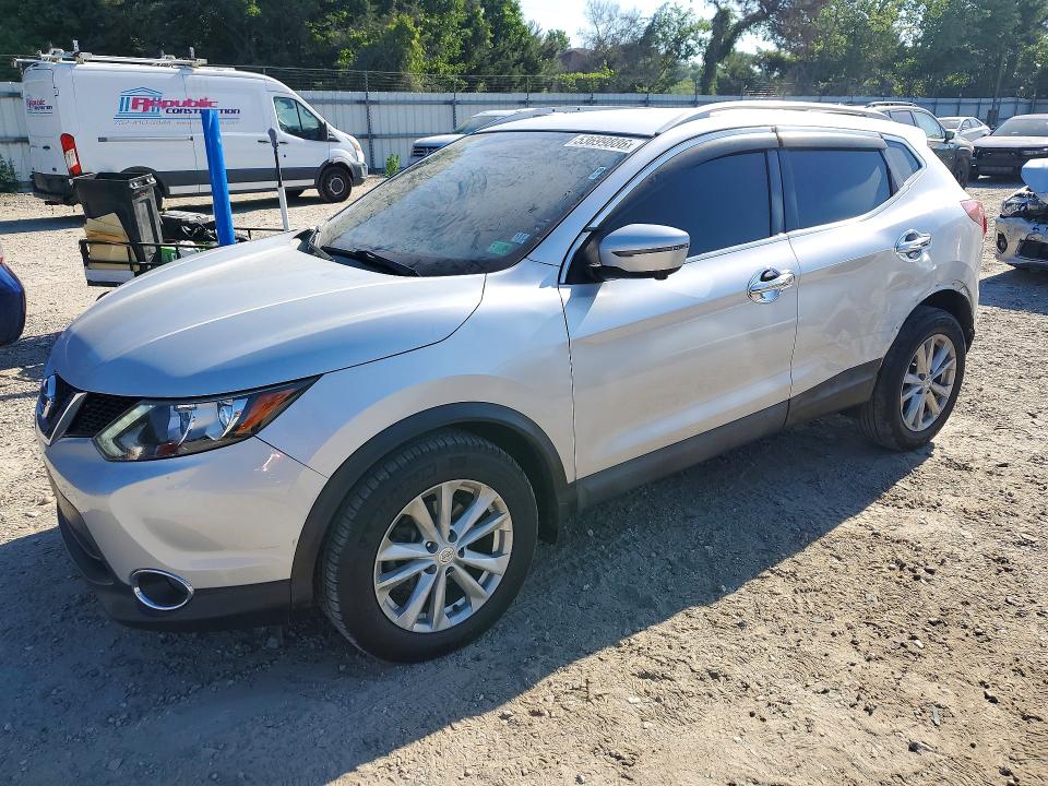 2017 Nissan Rogue Sport მანქანა იყიდება აუქციონზე, vin: JN1BJ1CR6HW103652, აუქციონის ნომერი: 53699886