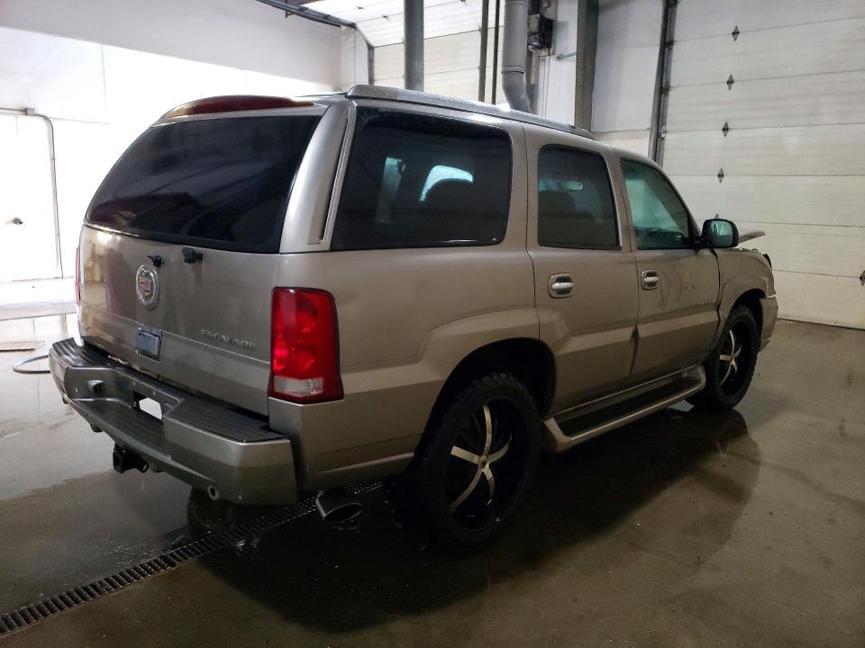 Продажа на аукционе авто 2002 Cadillac Escalade, vin: 1GYEK63NX2R115630, номер лота: 52373156