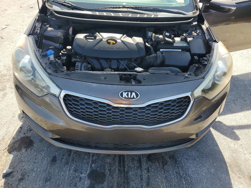 2014 Kia Forte მანქანა იყიდება აუქციონზე, vin: KNAFX4A64E5175505, აუქციონის ნომერი: 55006036