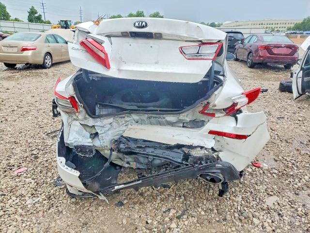 2020 Kia Optima მანქანა იყიდება აუქციონზე, vin: 5XXGT4L3XLG451989, აუქციონის ნომერი: 53997086